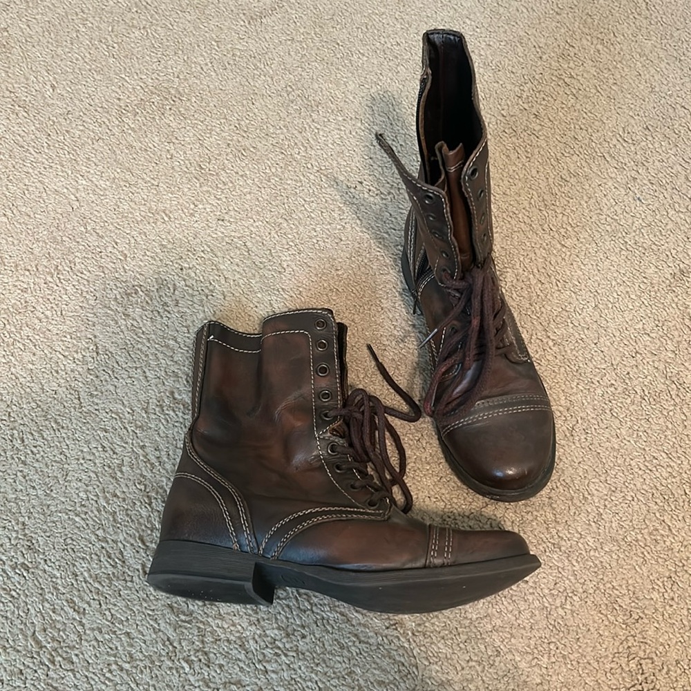 Steve Madden Troopa Combat Boots - Sz 8